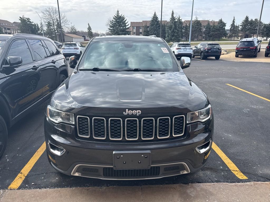 Used 2021 Jeep Grand Cherokee Limited image 2