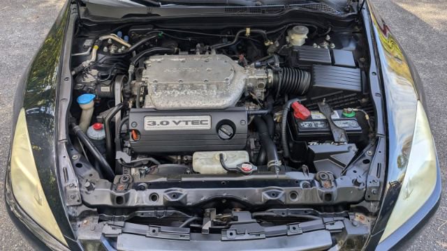 Used 2004 Honda Accord EX image 37