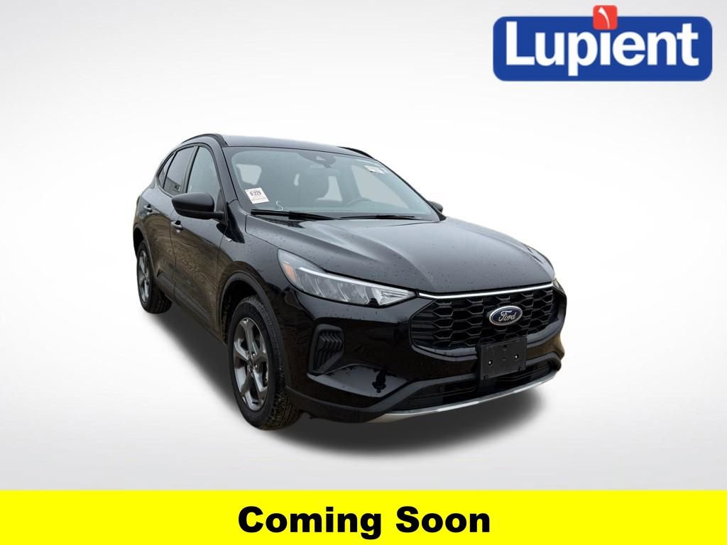 Used 2025 Ford Escape ST-Line image 1