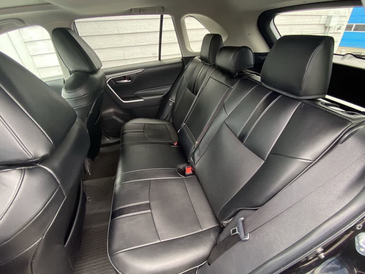 Used 2025 Toyota RAV4 XLE w/ Convenience Package AWD/4WD image 22