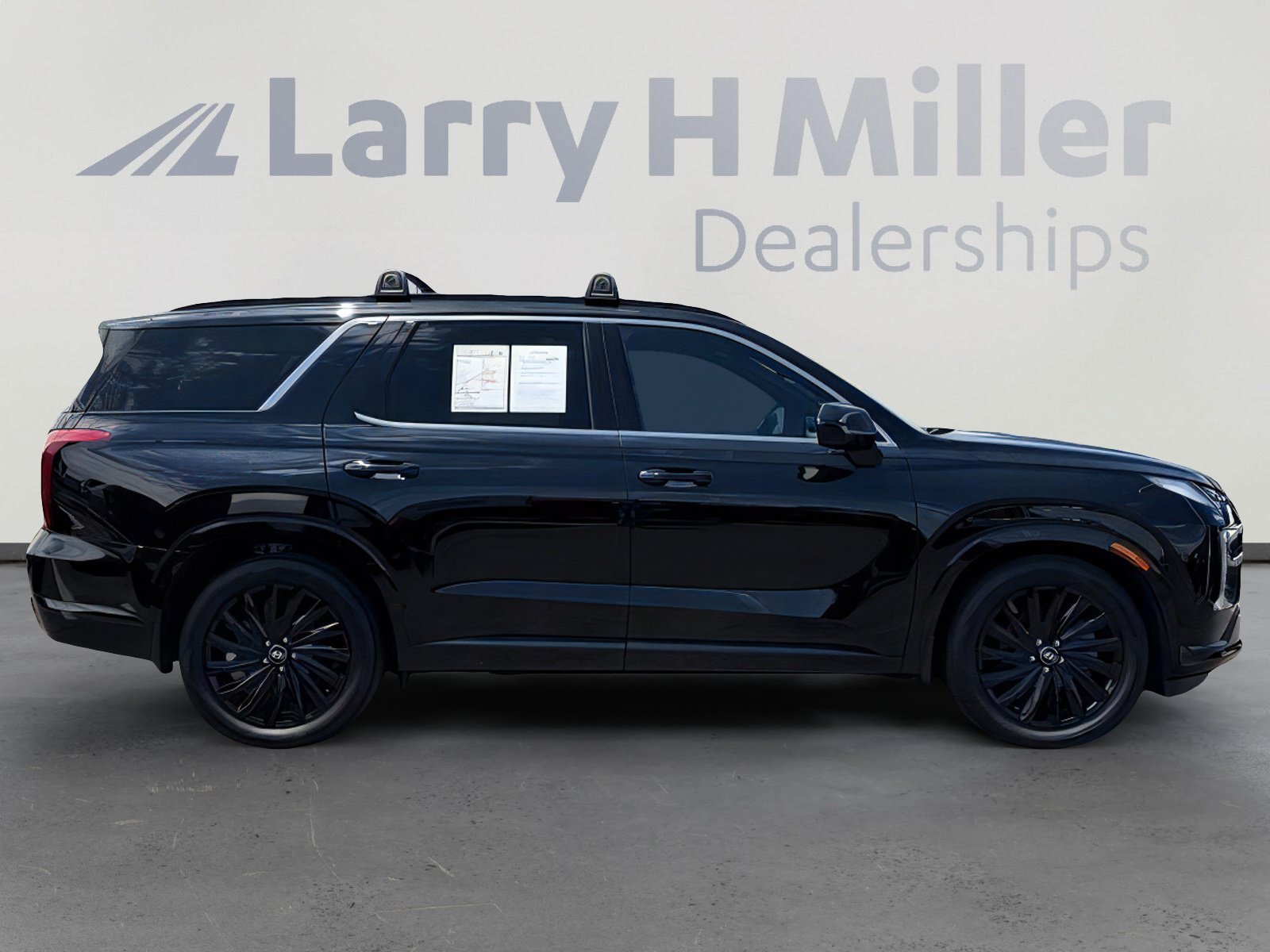 Used 2025 Hyundai Palisade Calligraphy AWD/4WD image 7