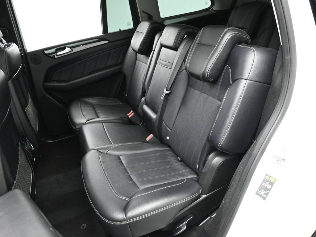 Used 2016 Mercedes-Benz GL 450 4MATIC w/ Premium I Package image 19