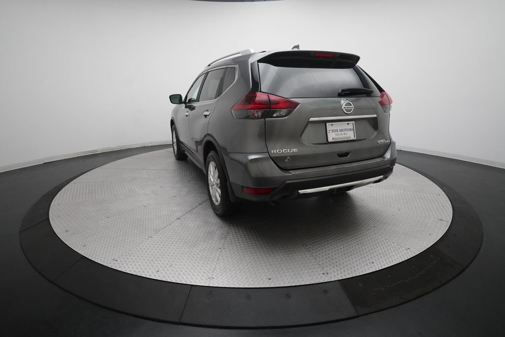 Used 2019 Nissan Rogue SV image 29