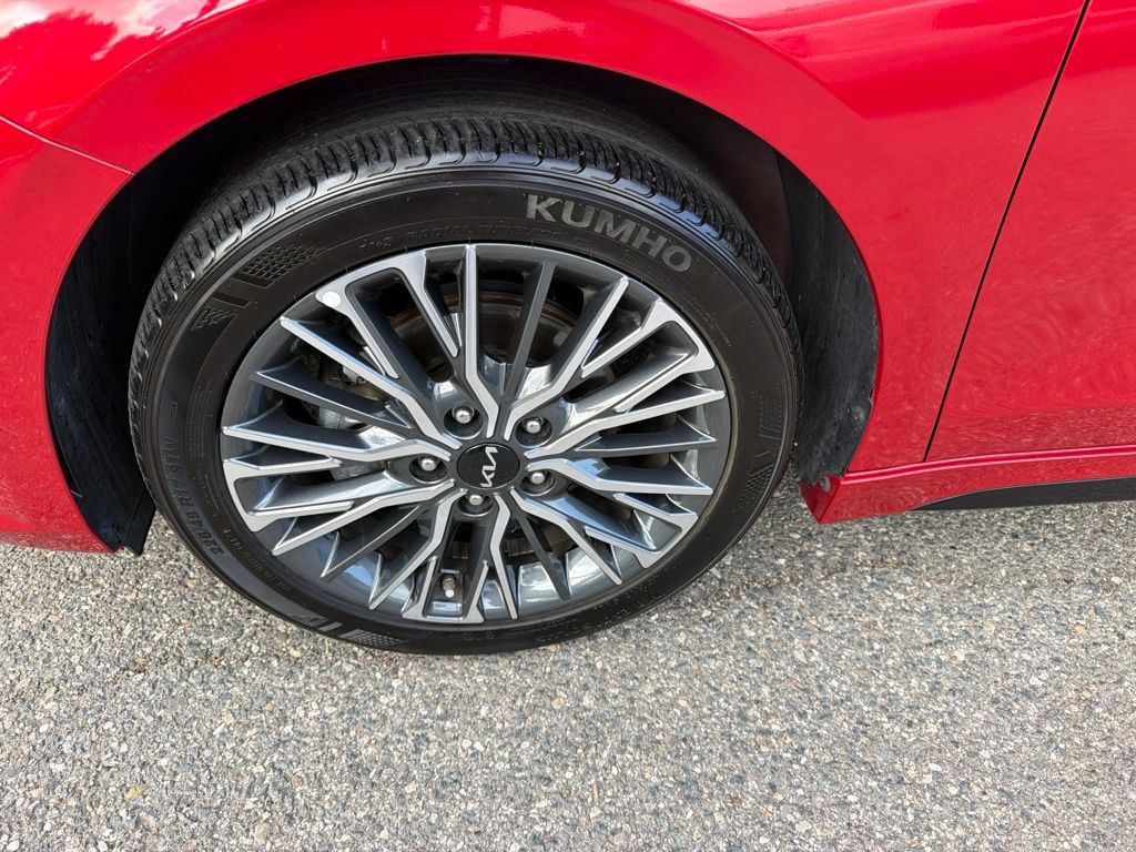 Certified 2024 Kia Forte GT-Line FWD image 2