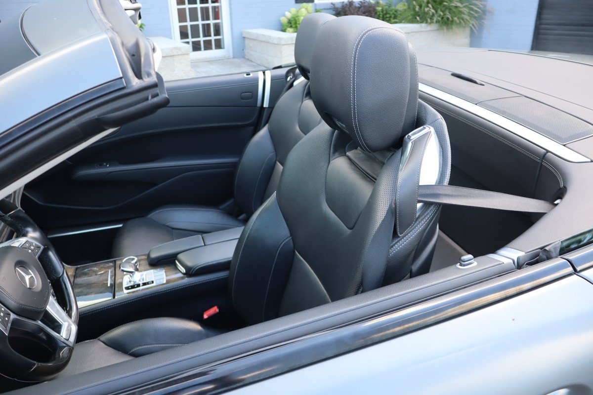 Used 2013 Mercedes-Benz SL 550 image 22