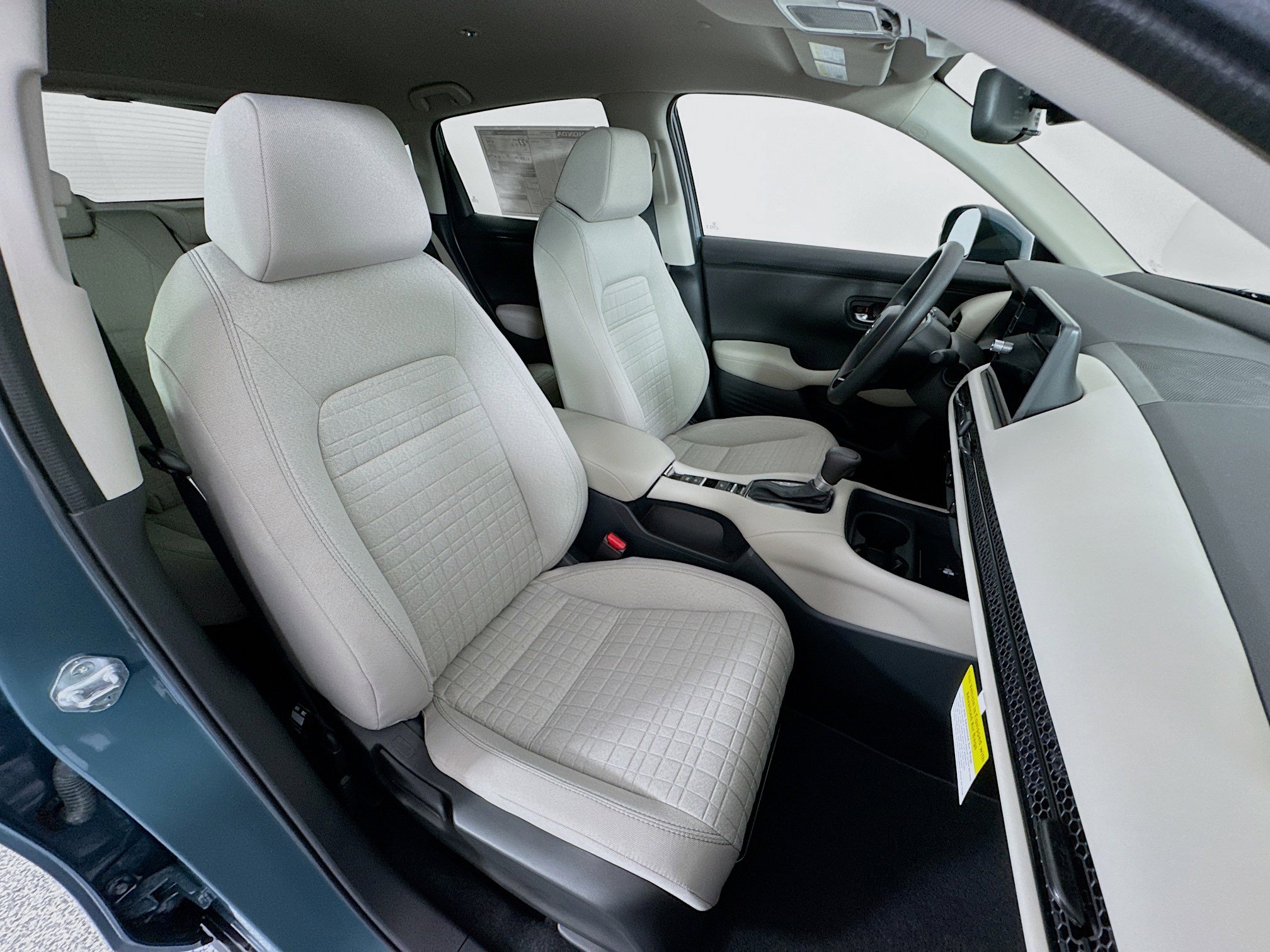 New 2026 Honda HR-V LX image 25