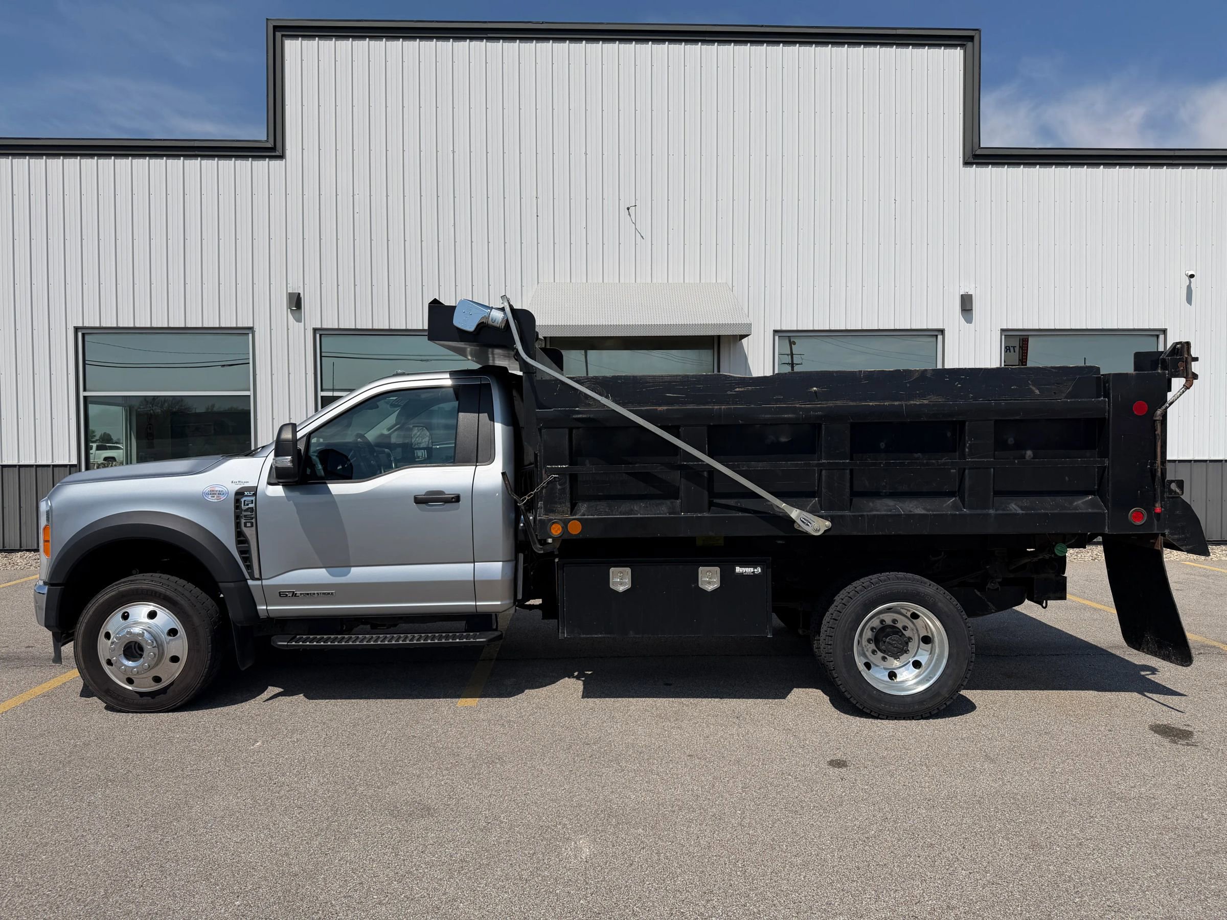 Used 2023 Ford F450 XLT AWD/4WD image 1