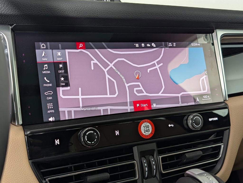 New 2026 Porsche Macan image 32