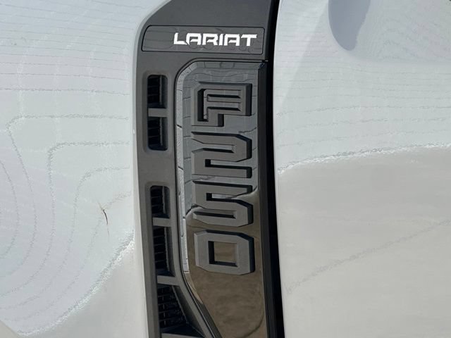 New 2026 Ford F250 Lariat w/ Black Appearance Package AWD/4WD image 33