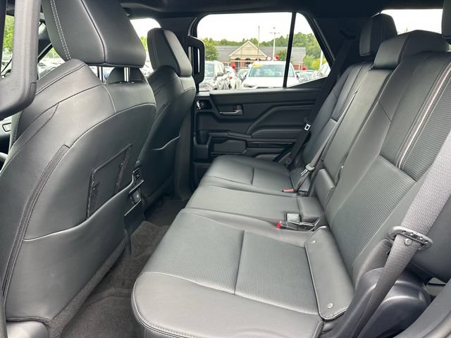 Used 2026 Toyota 4Runner Limited AWD/4WD image 15