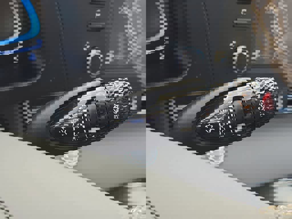 New 2026 Hyundai Elantra SEL Sport Premium image 26