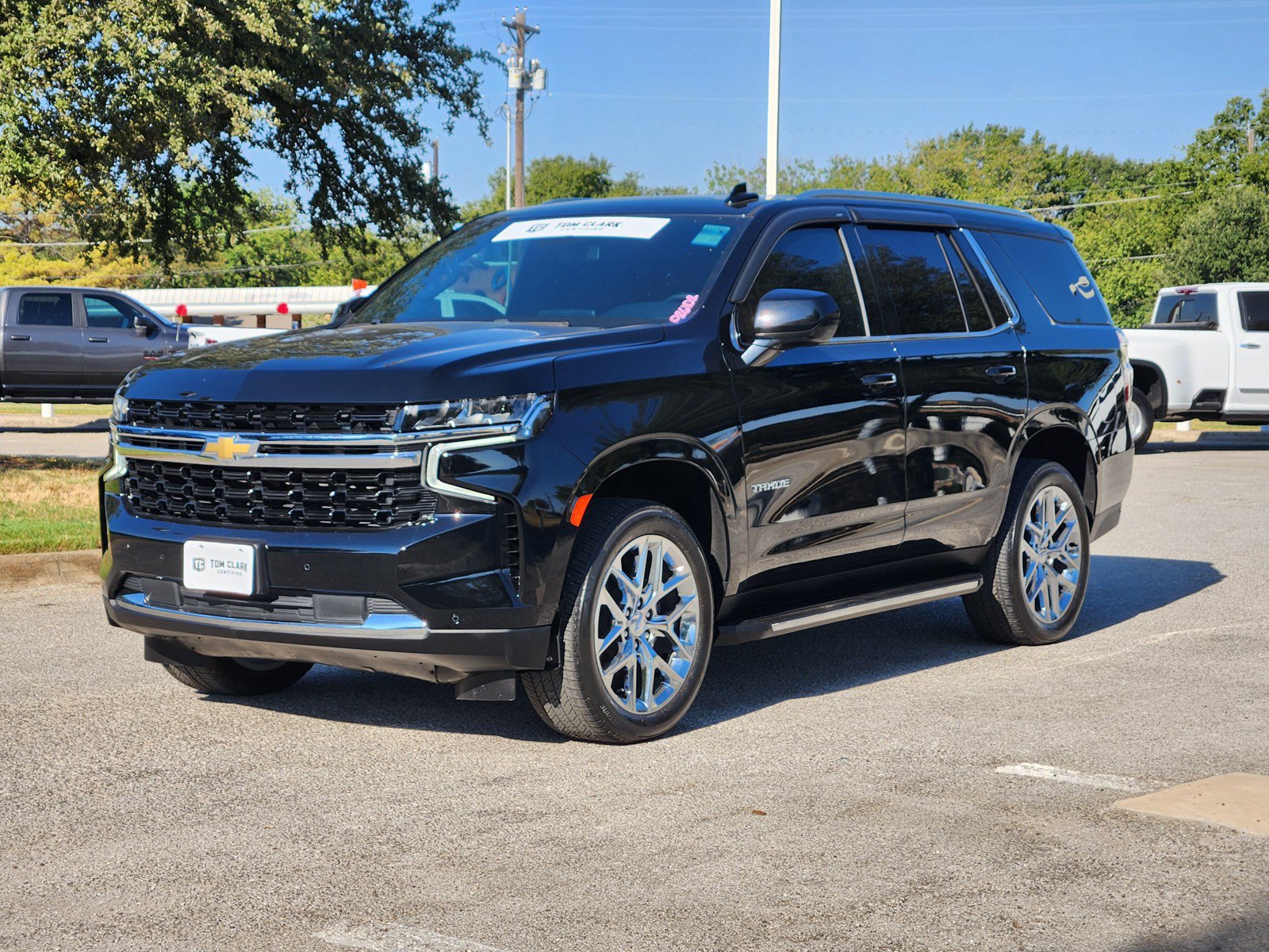 Used 2024 Chevrolet Tahoe LS w/ Driver Alert Package RWD image 2