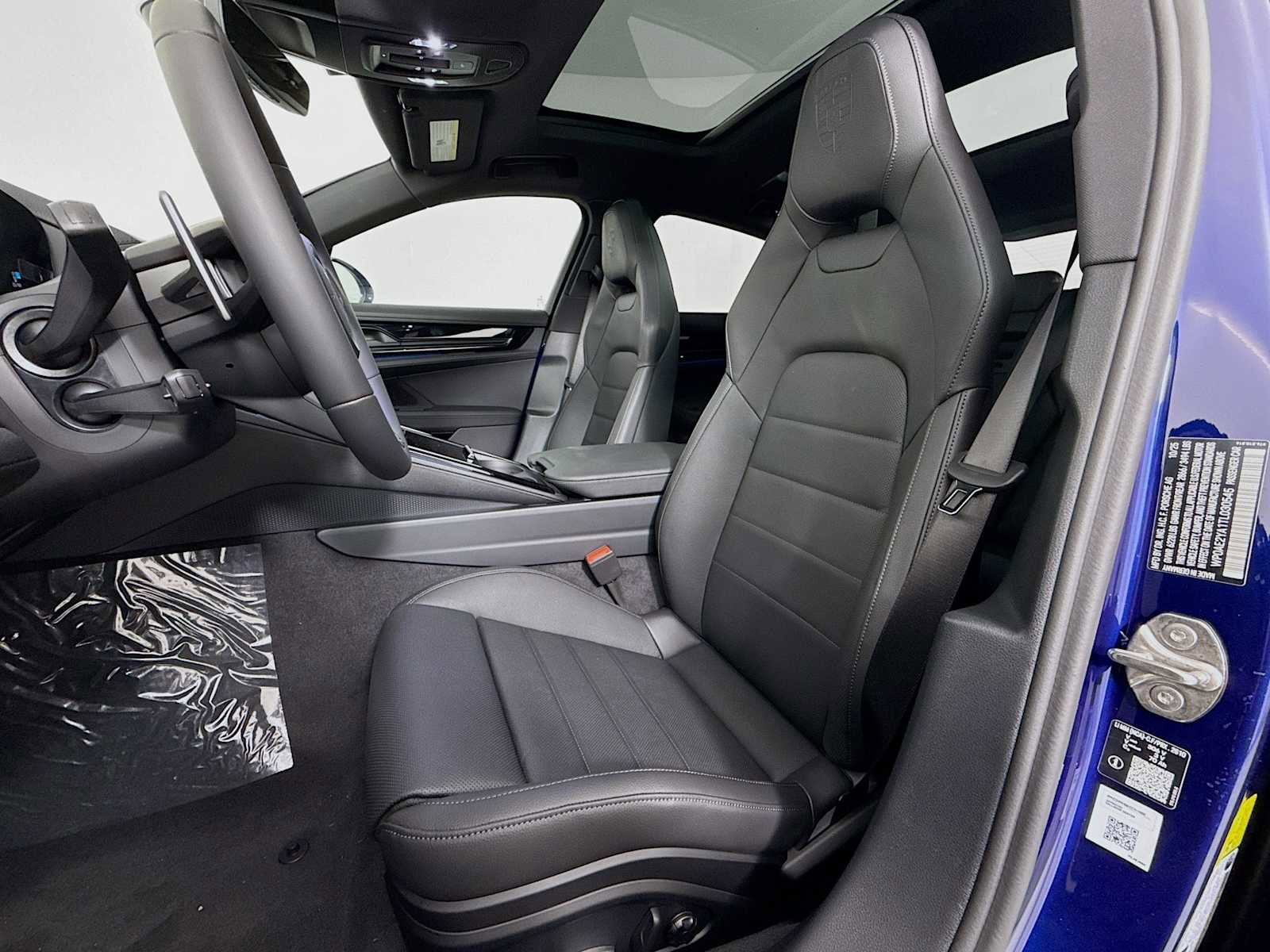 New 2026 Porsche Panamera 4 image 5