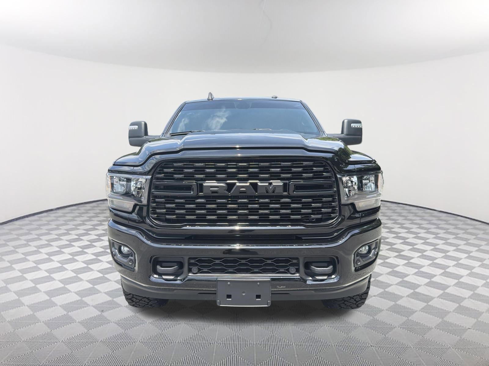 Used 2023 RAM 2500 Lone Star w/ Night Edition AWD/4WD image 9