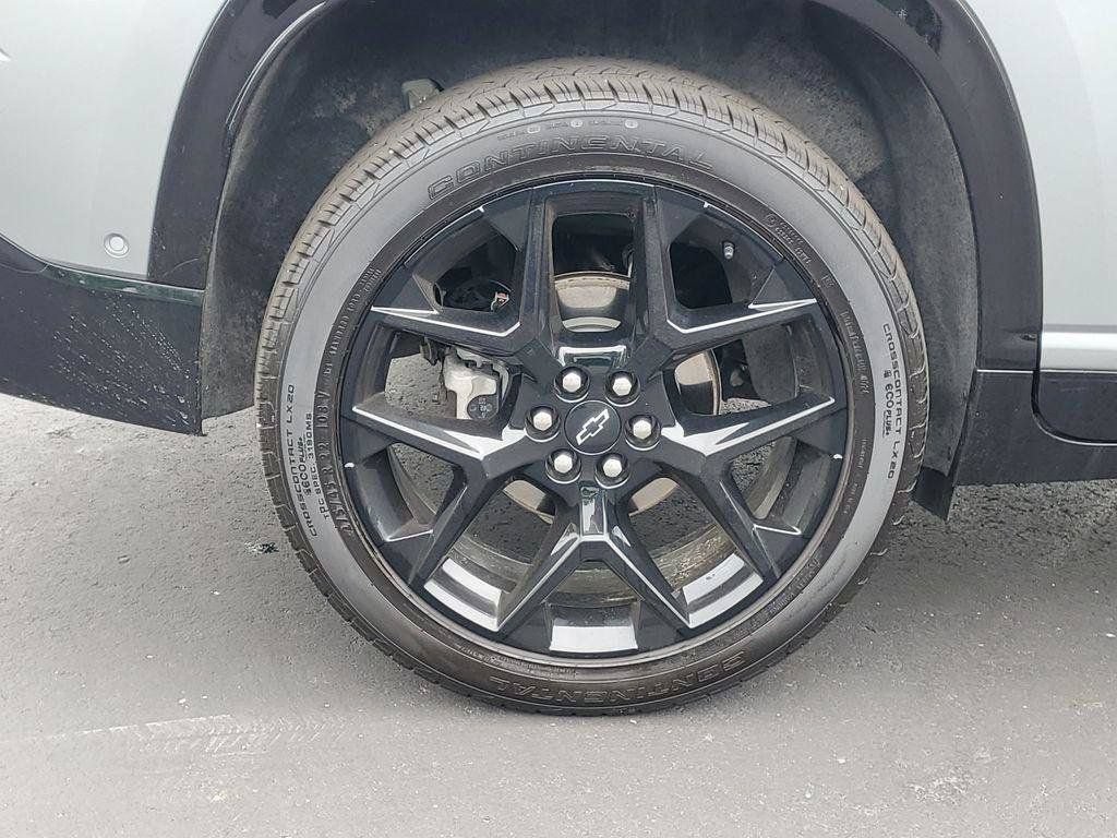 Certified 2024 Chevrolet Traverse RS AWD/4WD image 37