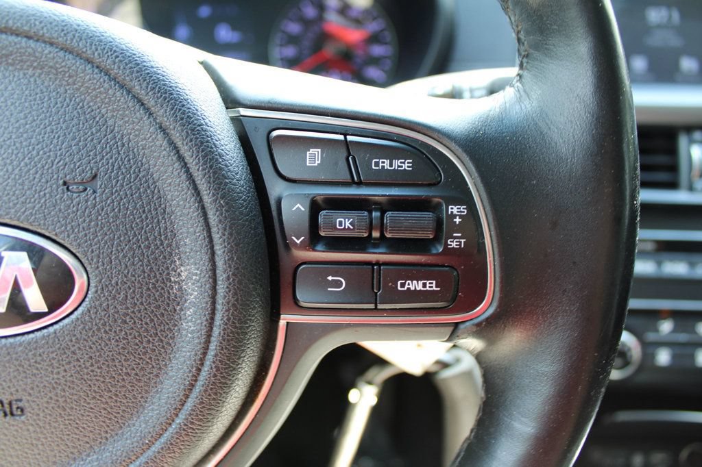 Used 2018 Kia Optima S FWD image 22