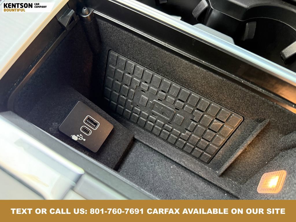 Used 2025 Lincoln Navigator L Reserve image 26