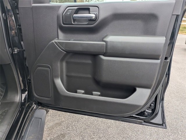 Used 2024 Chevrolet Silverado 1500 Custom Trail Boss w/ LPO, Dark Essentials Package image 31