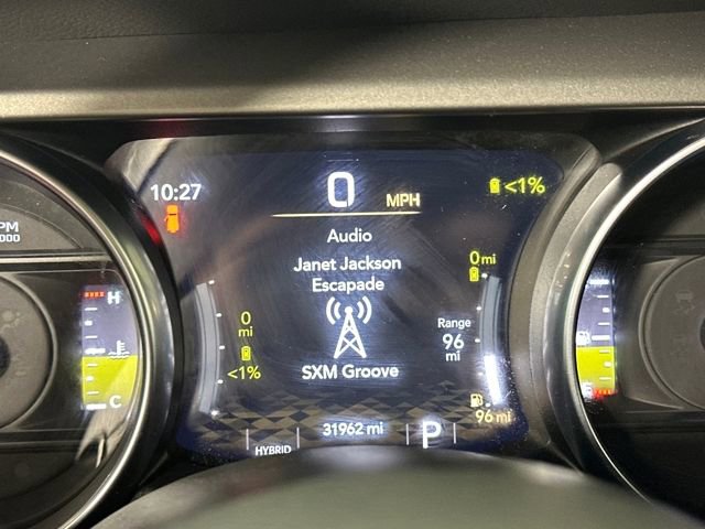 Used 2023 Jeep Wrangler Unlimited w/ Cold Weather Group image 18