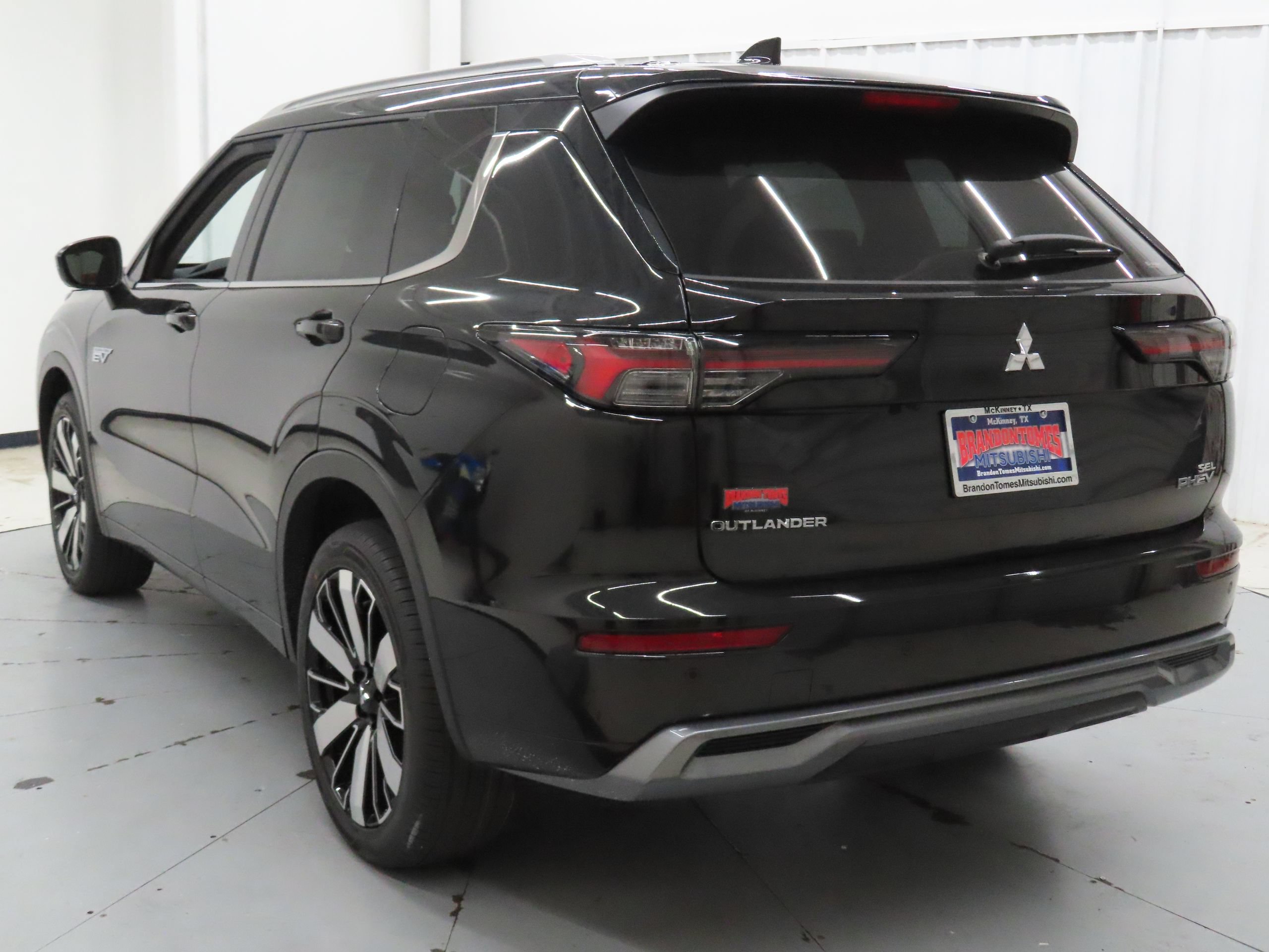 New 2026 Mitsubishi Outlander SEL AWD/4WD image 5