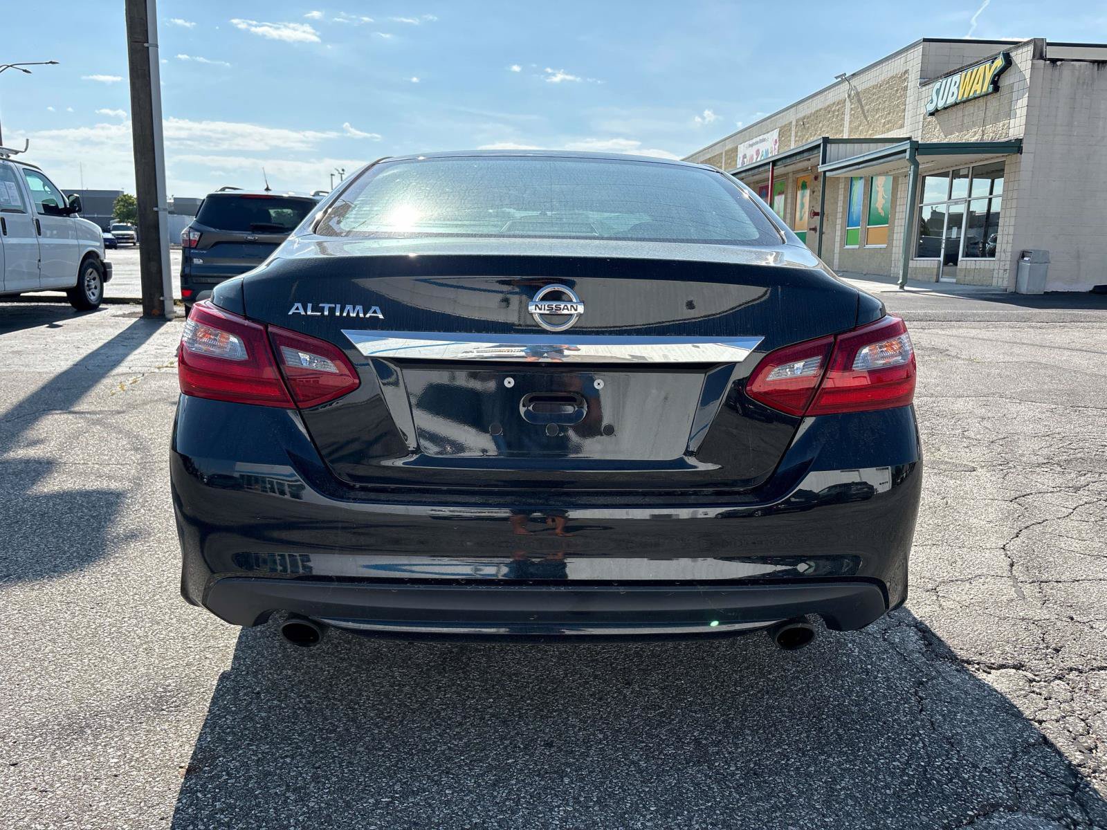Used 2018 Nissan Altima 2.5 S w/ S Convenience Package FWD image 4