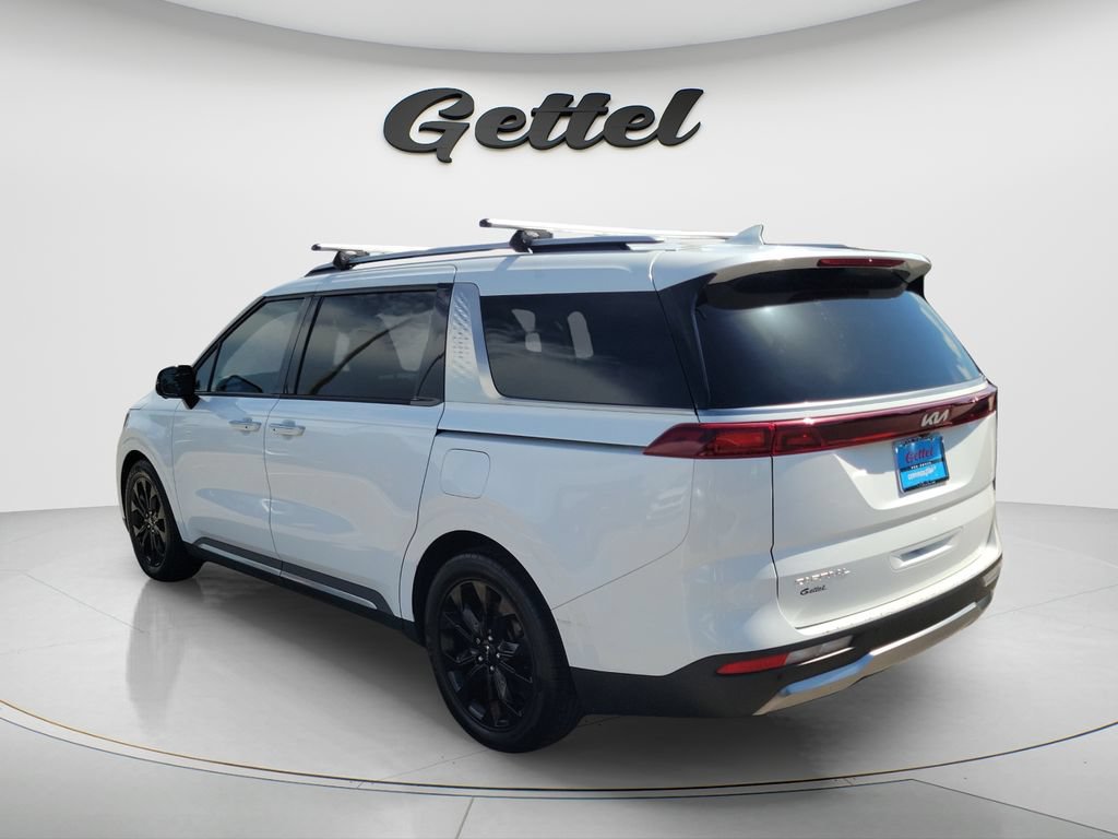 Used 2023 Kia Carnival SX FWD image 7