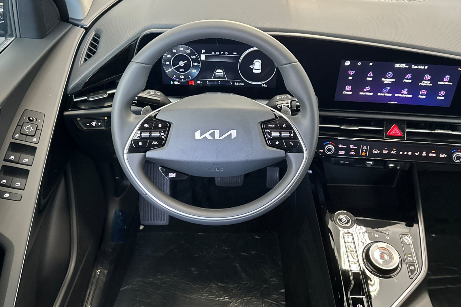 New 2026 Kia Niro Wind FWD image 14