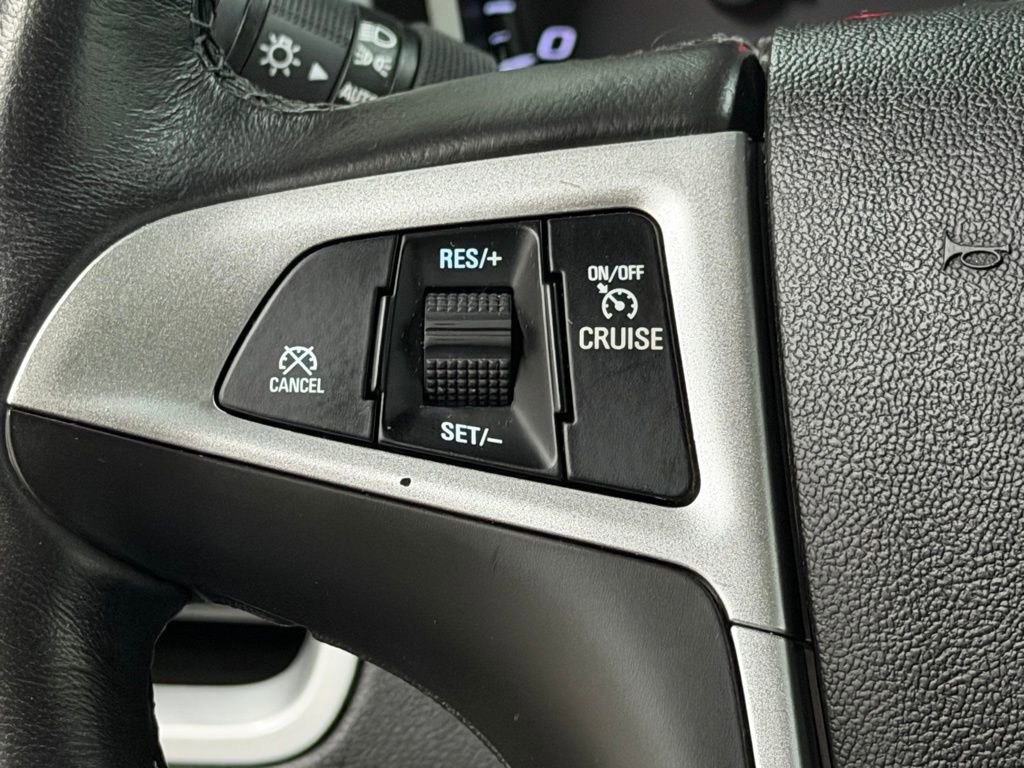 Used 2017 Chevrolet Equinox Premier w/ Enhanced Convenience Package image 37