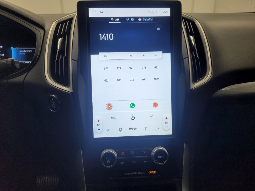Used 2023 Ford Edge SEL image 25
