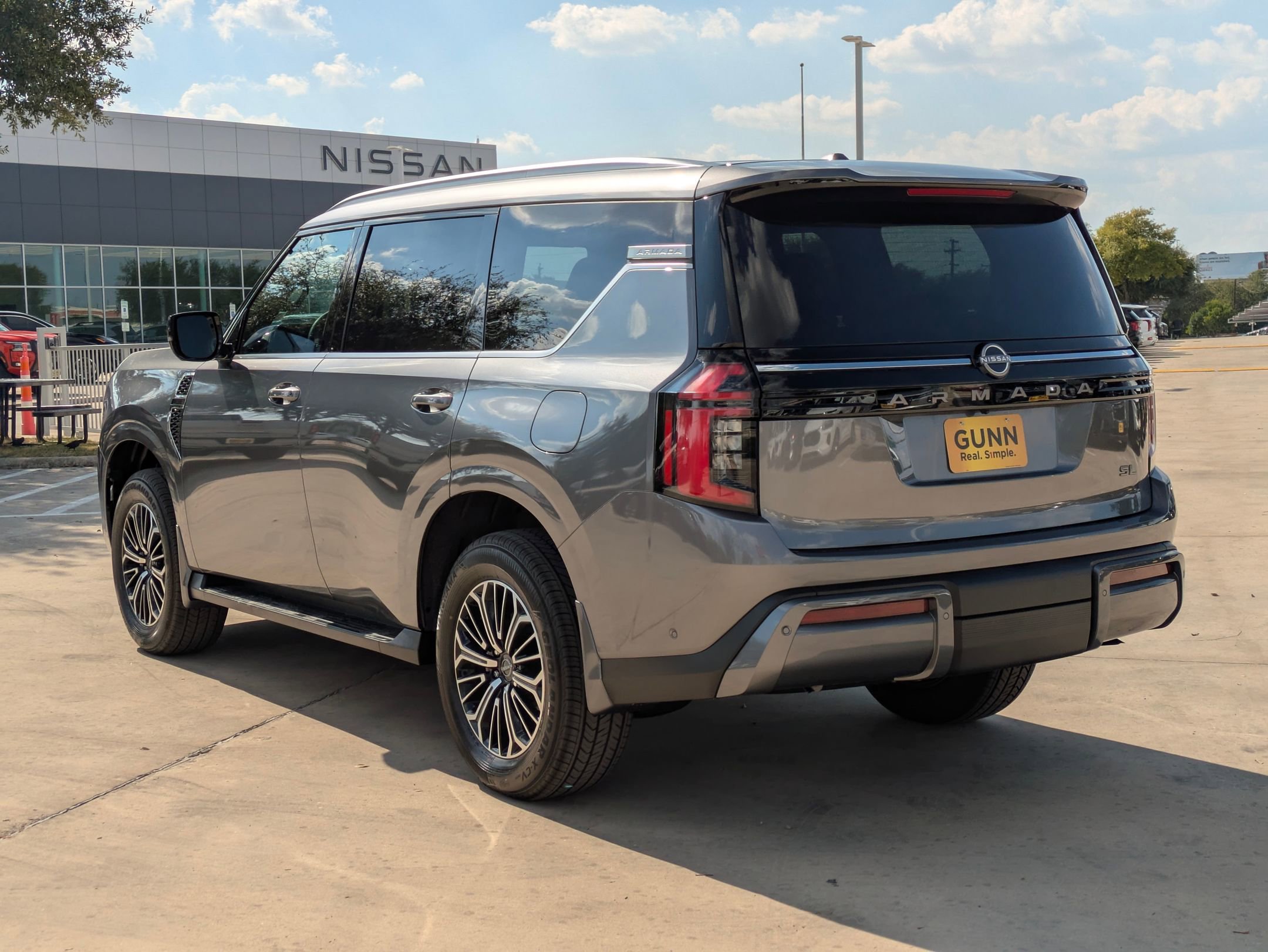 New 2026 Nissan Armada SL image 5