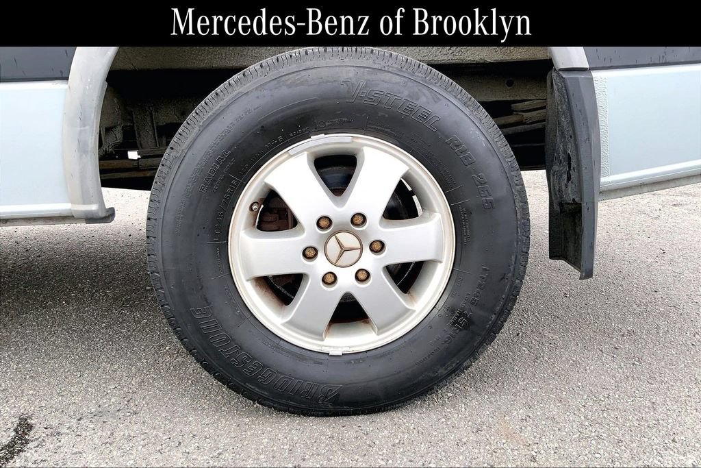 Used 2016 Mercedes-Benz Sprinter 2500 image 10