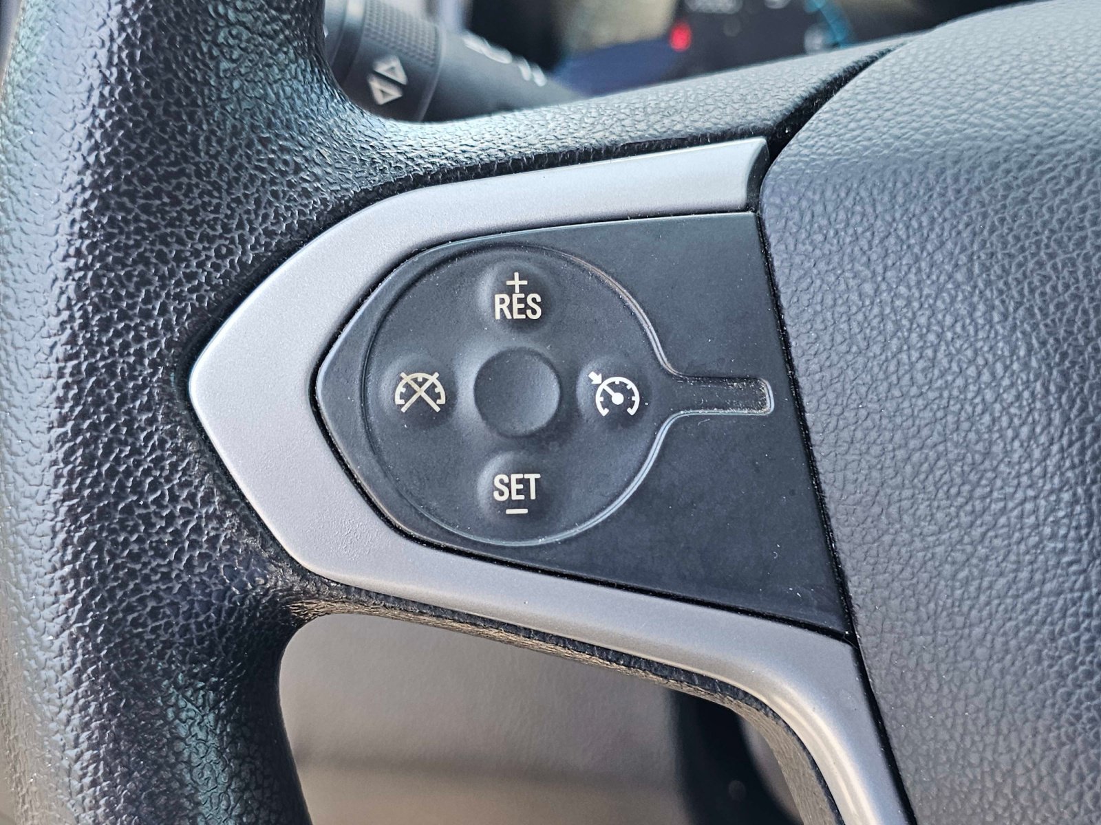 Used 2015 Chevrolet Colorado W/T w/ WT Convenience Package RWD image 19