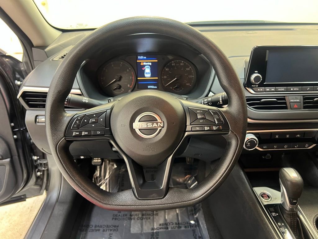 Used 2024 Nissan Altima 2.5 S image 17