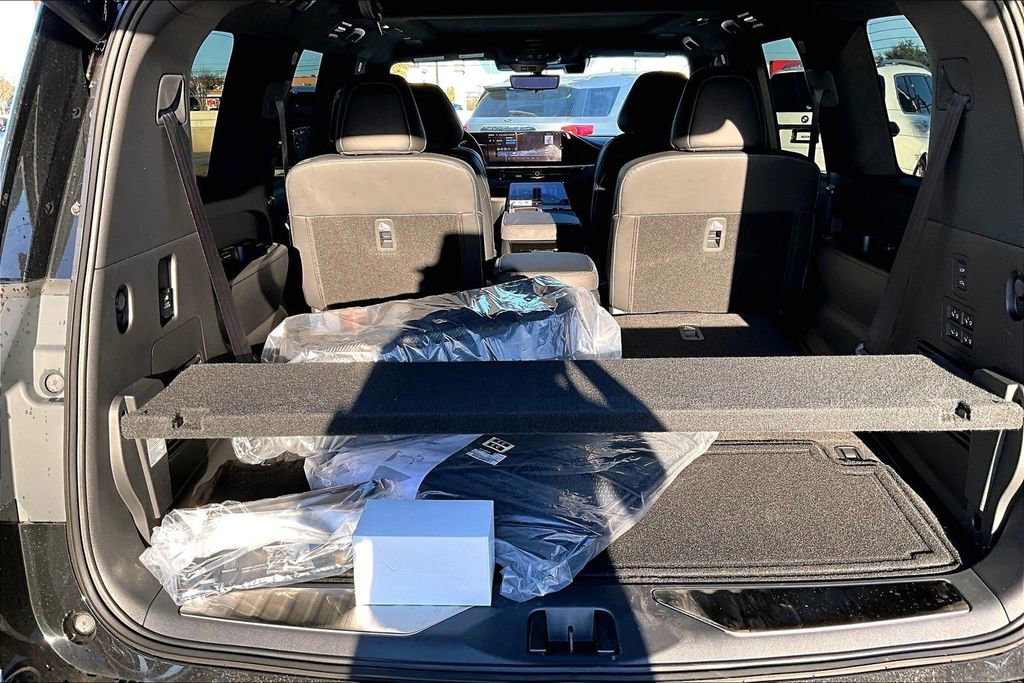 New 2026 INFINITI QX80 Autograph w/ Premium Cargo Package image 41