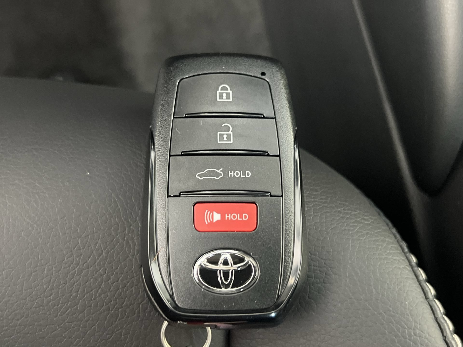 Used 2024 Toyota Corolla XLE FWD image 35