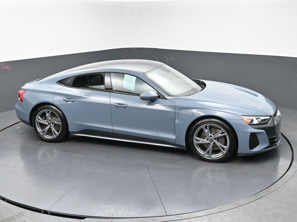 Used 2022 Audi e-tron GT Premium Plus image 47