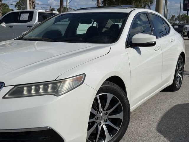 Used 2017 Acura TLX w/ Technology Package FWD image 5