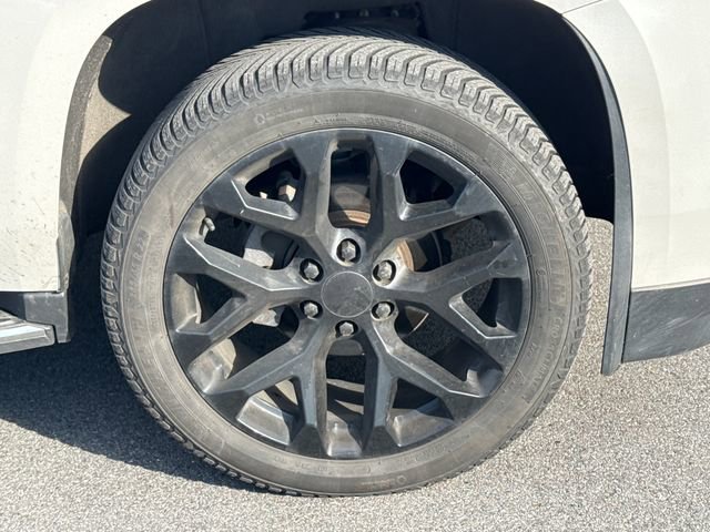 Used 2017 Cadillac Escalade ESV Luxury AWD/4WD image 11