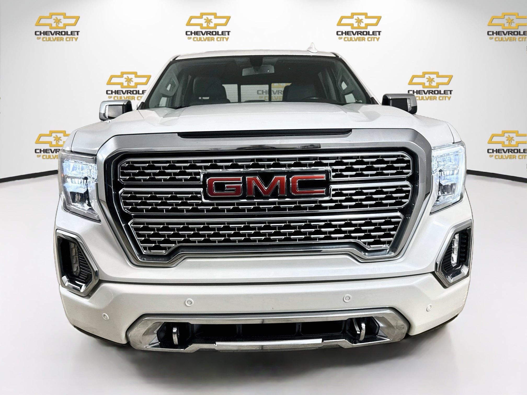 Used 2021 GMC Sierra 1500 Denali AWD/4WD image 2