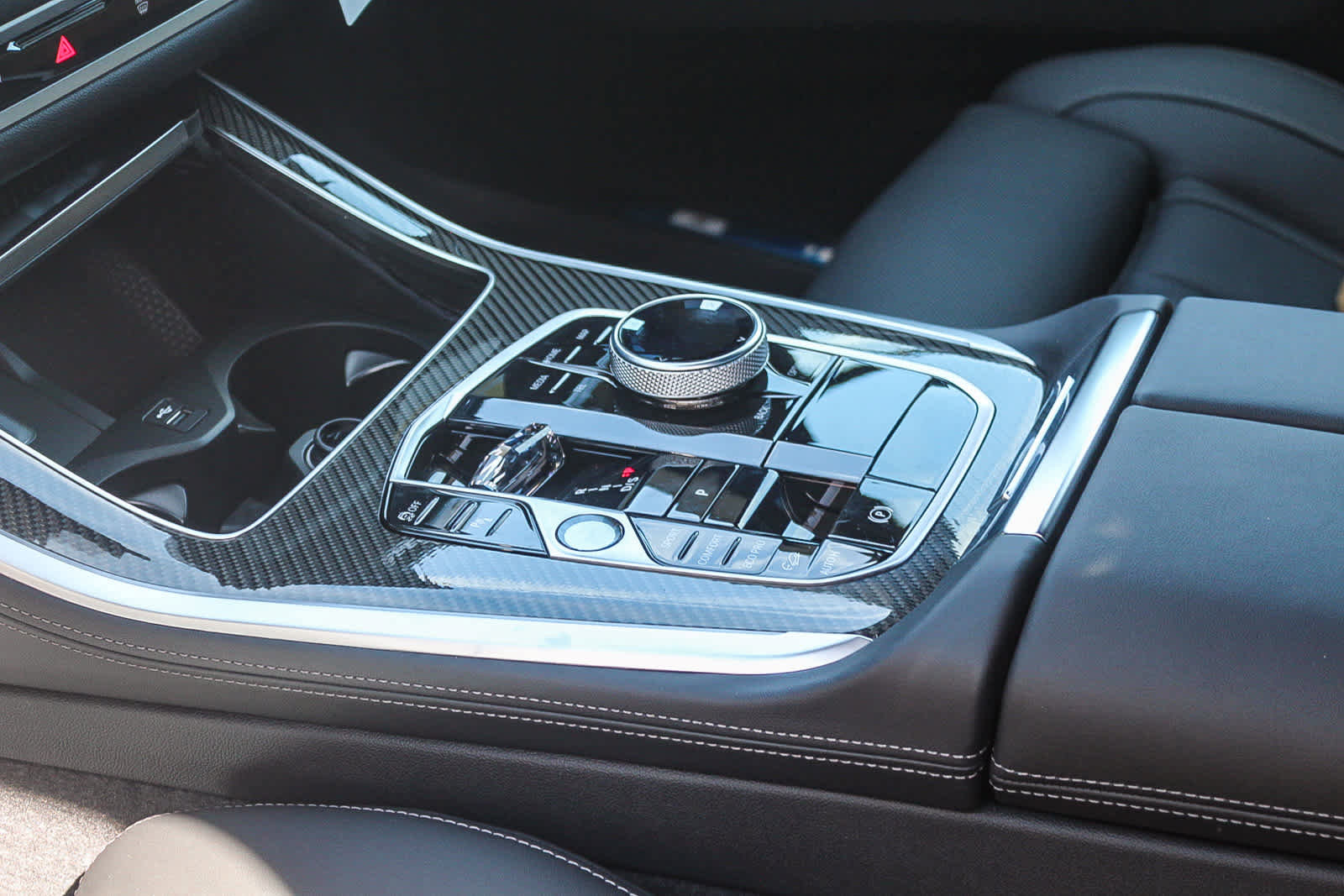 New 2026 BMW X5 M60i AWD/4WD image 19