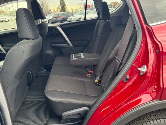 Used 2018 Toyota RAV4 LE w/ All Weather Liner Package image 15
