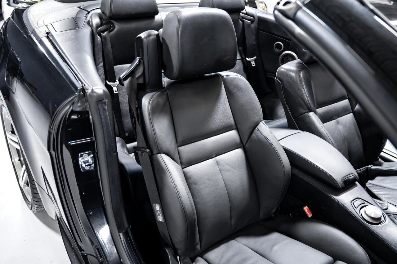 Used 2008 BMW M6 Convertible image 32