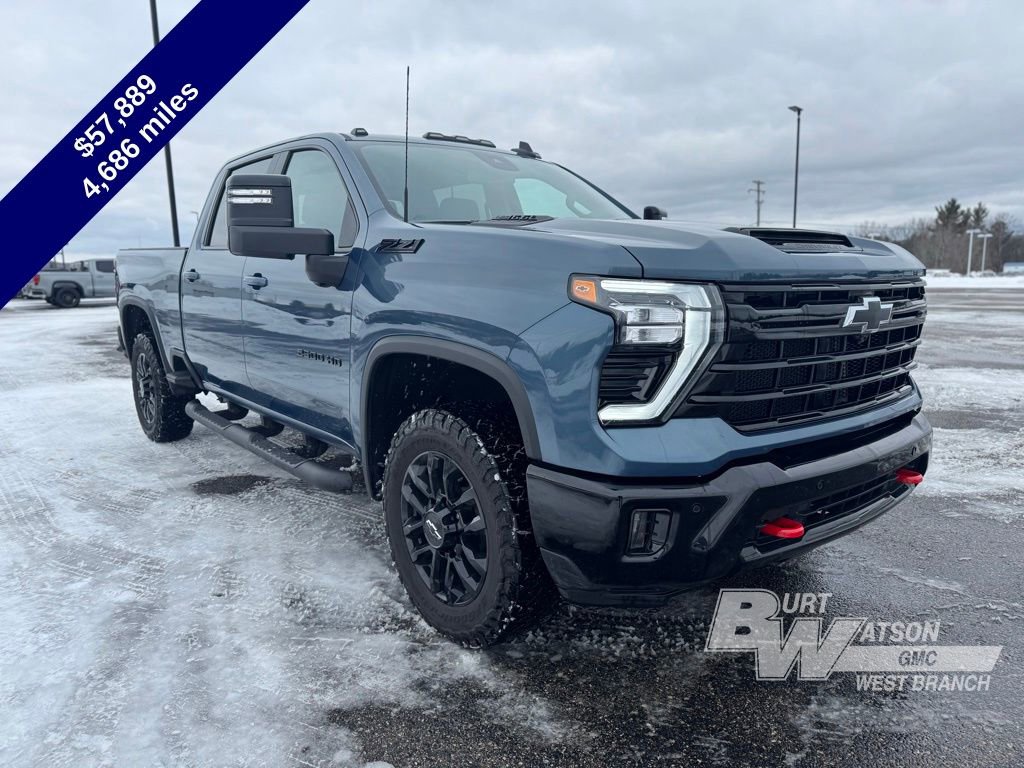 Used 2025 Chevrolet Silverado 2500 LT w/ Trail Boss Package image 9