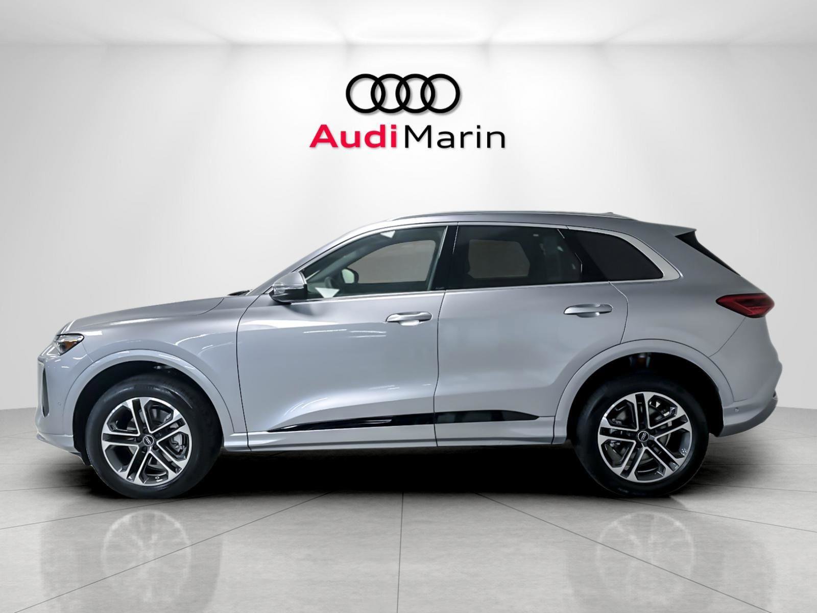 New 2025 Audi Q5 Premium Plus w/ Premium Plus image 2