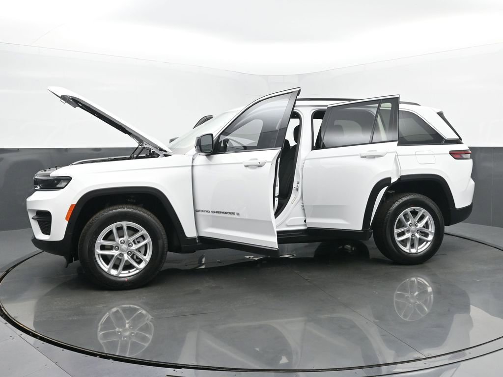 New 2025 Jeep Grand Cherokee Laredo X w/ Luxury Tech Group I image 53