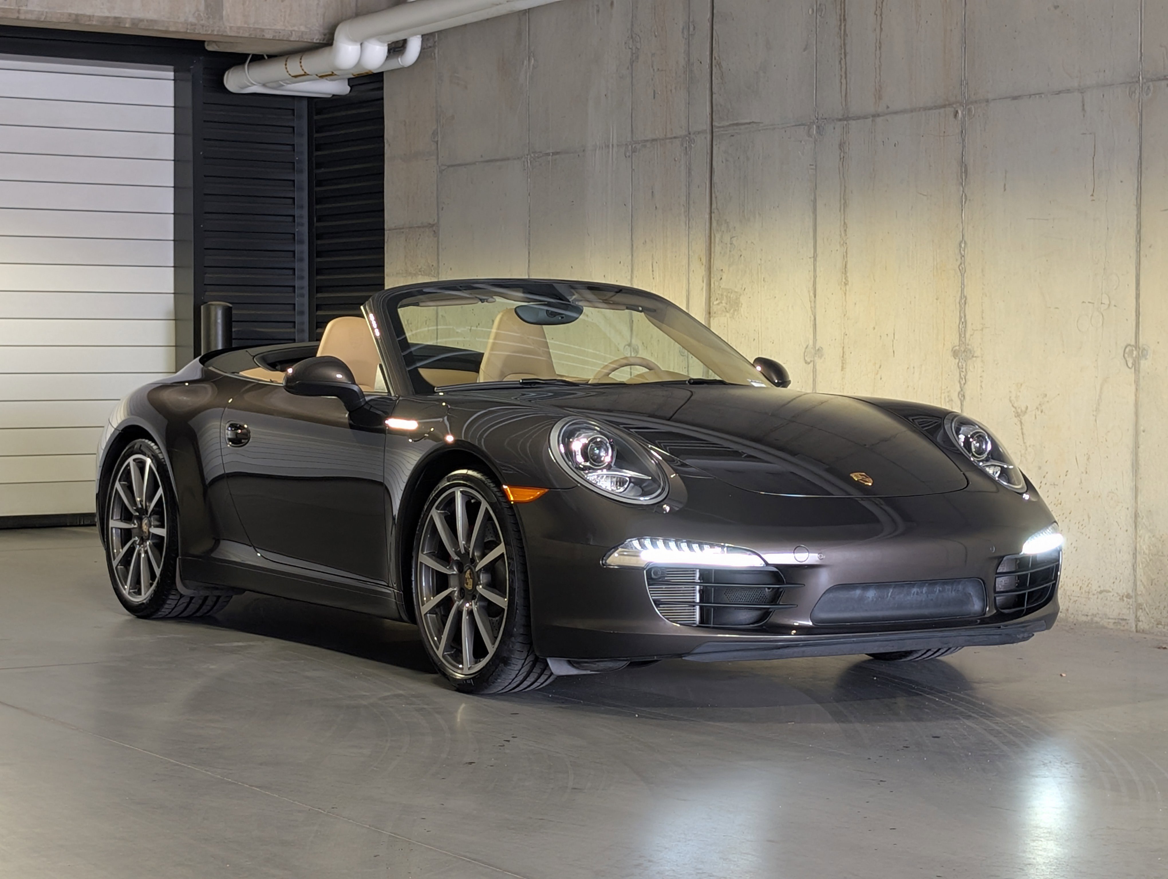 Used 2013 Porsche 911 Carrera S image 10