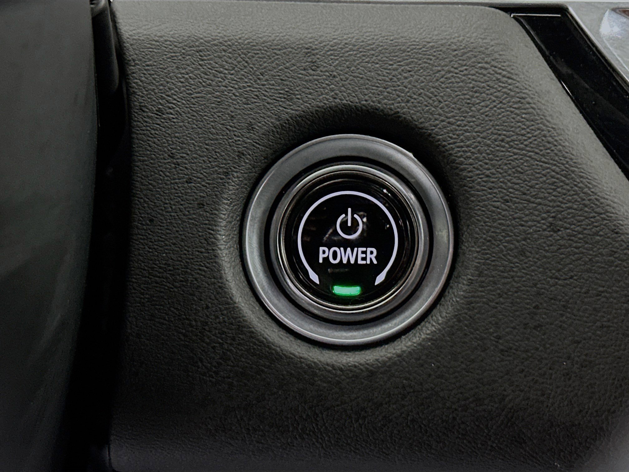 Used 2024 Cadillac Lyriq Tech image 20