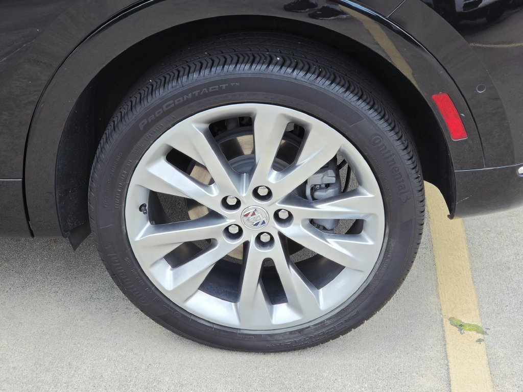Used 2023 Buick Envision Avenir FWD image 8