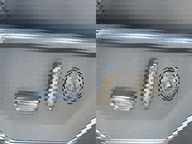 New 2026 Ford F350 Platinum w/ FX4 Off-Road Package image 12