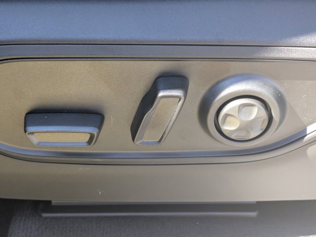 New 2025 Jeep Grand Cherokee L Limited image 18